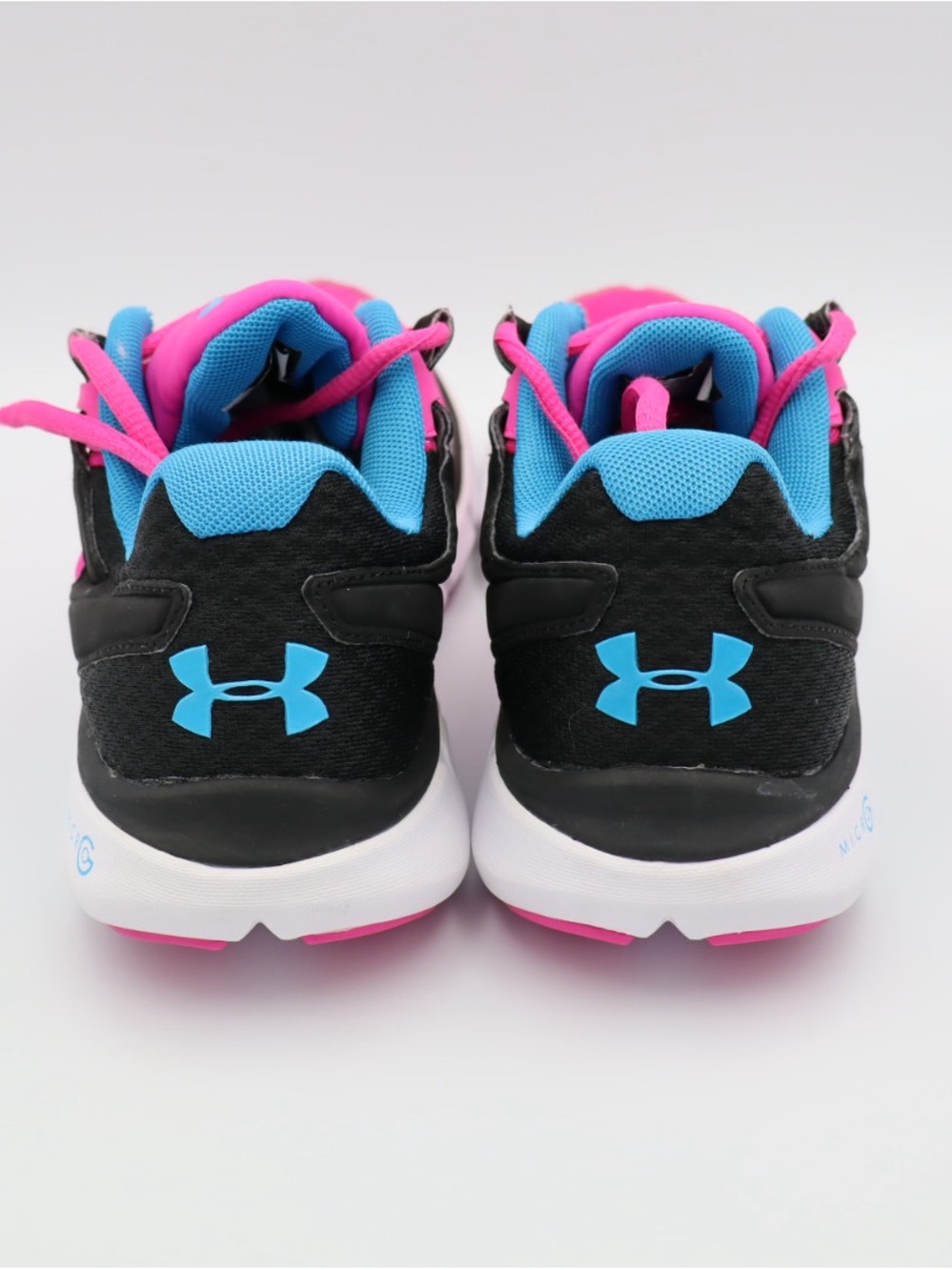 Under Armour Pink & Blue Woman’s Athletic Sneakers size 8.5 - Picture 5 of 9